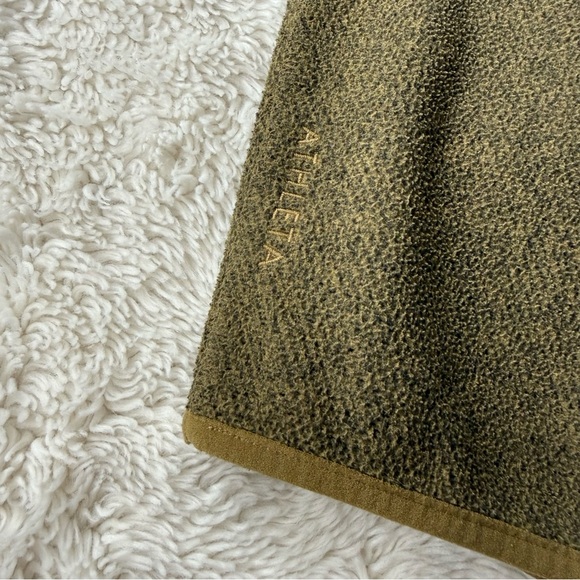 Athleta Woman Green Fleece Zip-Up Sweater Jacket MEDIUM Outdoor Gorpcore Granola - Picture 4 of 8